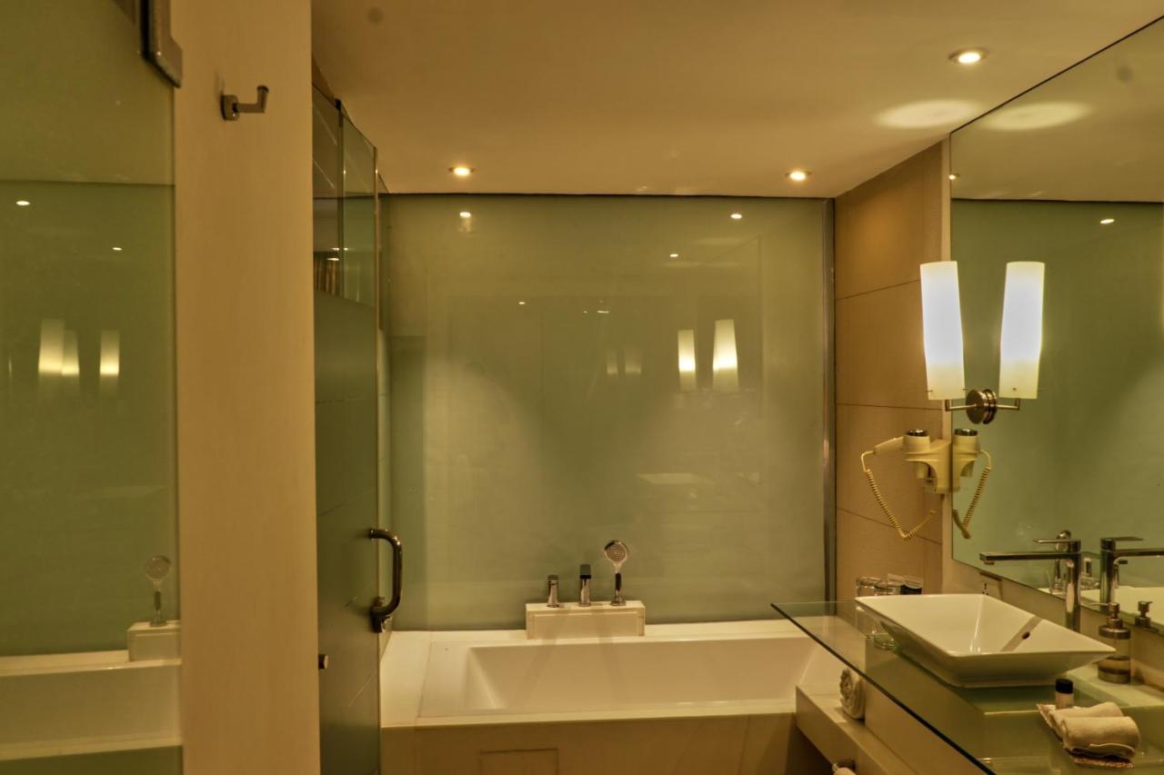 Park Plaza Faridabad Otel Dış mekan fotoğraf